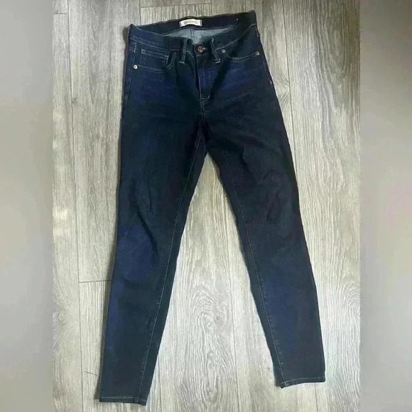 Madewell High Rise Skinny Denim Jeans in a Dark Wash Size 27 - Picture 1 of 7